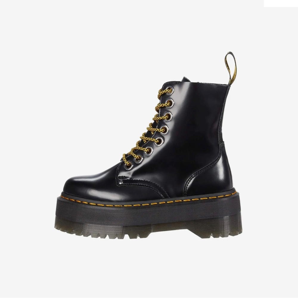 Dr. Martens JADON MAX BOOT WOMEN'S PLATFORMS size 9 NEW IN BOX